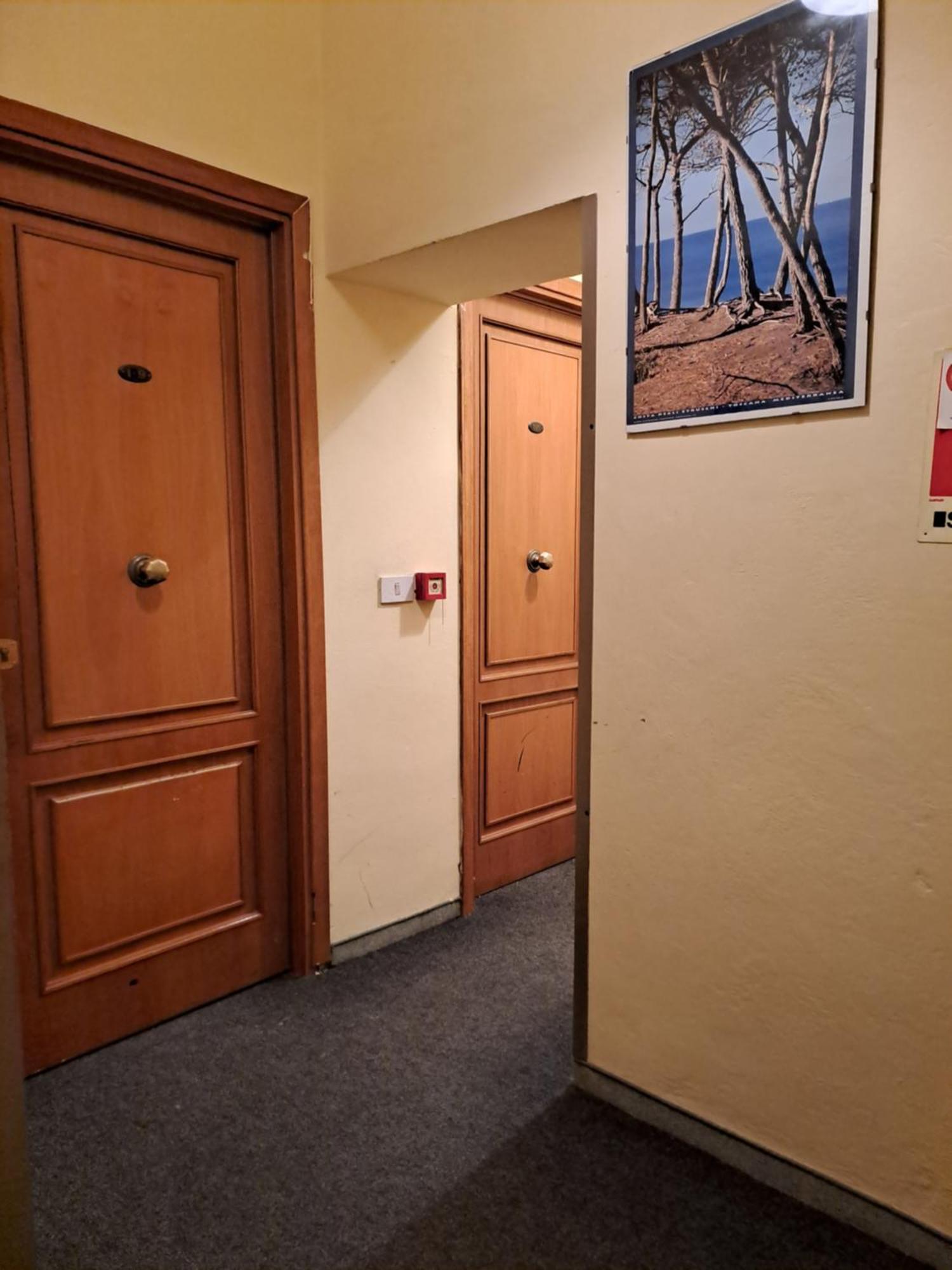Giappone Inn Flat Livorno Exterior foto